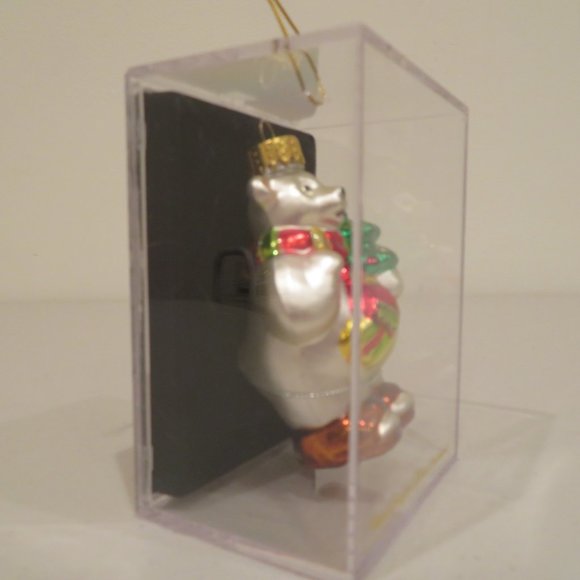 Christmas Glass Ornament Polar Bear Handcrafted by Unique Treasure Box Keepsake - Picture 5 of 6